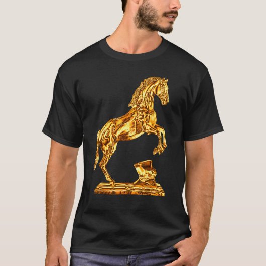 馬の黄金像の彫刻 Tシャツ (正面)