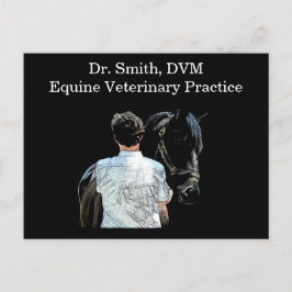 馬の黒い葉書を持つ男 ポストカード