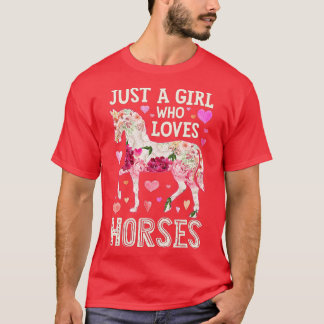 馬は乗馬の農場が大好きな女の子 Tシャツ