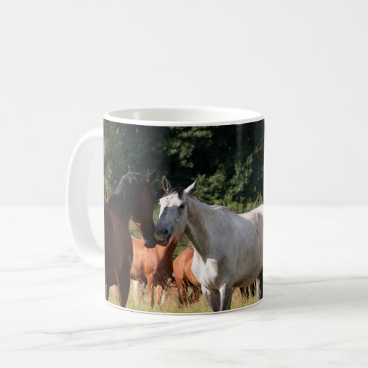 馬は「私は馬が大好き」と挨拶 コーヒーマグカップ (正面左)