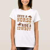 馬をカウボーイに乗せて救う Tシャツ (正面)