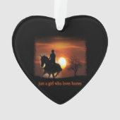 馬を愛しているだけの女の子 オーナメント (裏面)