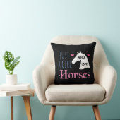 馬を愛する女の子 クッション (椅子)