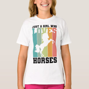 馬を愛する女の子 馬の女の子  Horse Girl Tシャツ