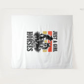 馬を愛する女の子(3) タペストリー (正面(横))