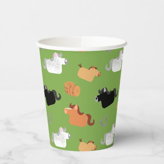 馬を持って 紙コップ (左)