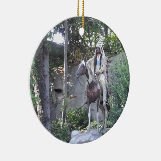 馬を持つ原産のアメリカインディアンの責任者 セラミックオーナメント (右)