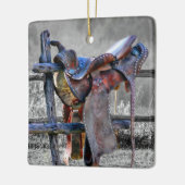 馬サドルの上にコーラルフェンスウェスタン セラミックオーナメント (左)