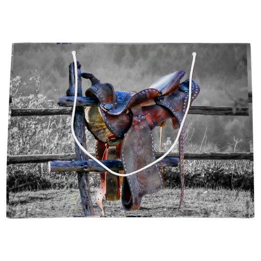 馬サドルの上にコーラルフェンスウェスタン ラージペーパーバッグ (正面)