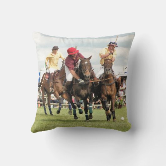 馬スポーツの クッション (裏面)