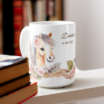 馬ポニーをテーマにしたギフトかわいい馬の花ベージュ コーヒーマグカップ<br><div class="desc">馬好きのための馬ポニーをテーマにしたギフト、ベージュかわいい馬とボホの花の名前mag、ボホパンパスグラスの生クリームのバラパステル茶色の色の女の子の馬をテーマにした誕生日パーティギフトやパーティーの好意、かわいいベビーの馬。</div>