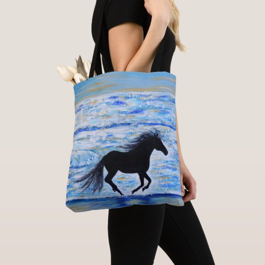 馬ランニングの自由は海の絵画近く トートバッグ (クローズアップ)