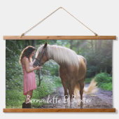 馬好きの名前または文字付き写真 吊り下げ型タペストリー (正面)