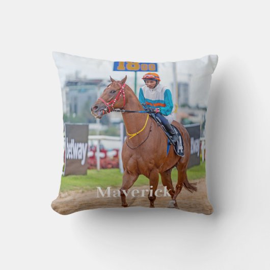 馬好きパーソナライズされたペットフォトエクエストリアン クッション (正面)