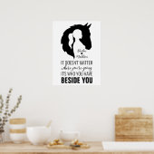 馬引用文馬と女の子の馬好き ポスター (キッチン)