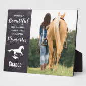 馬損記念の記念碑 – 馬の写真プラーク フォトプラーク (側面)