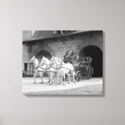 馬消防描機関， 1922 キャンバスプリント (正面)