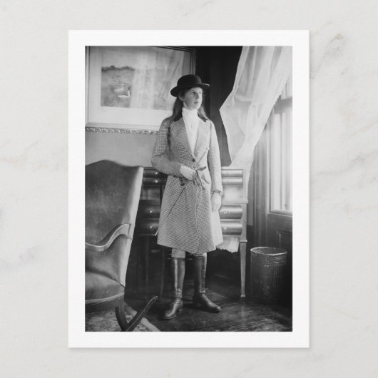 馬術ファッション, 1915 ポストカード (正面)