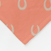 馬術モノグラム幸運な馬靴 フリースブランケット (角)