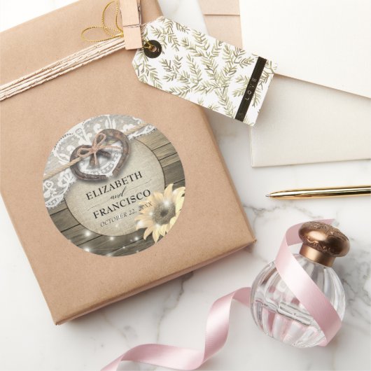 馬蹄形ハートレースひまわりウッドウェディングシャワー ラウンドシール (ギフト)