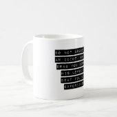 馬鹿と口論するな コーヒーマグカップ (正面左)