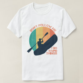 馬鹿なことをする Tシャツ