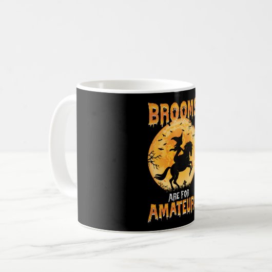 馬鹿乗りアマチュア魔女用の箒 コーヒーマグカップ (正面左)