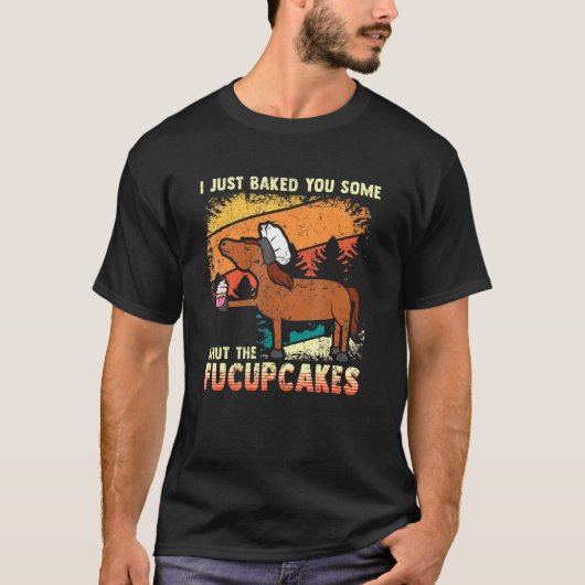 馬鹿息してる場合じゃないわよ馬バカめ Horse Ba Tシャツ (正面)