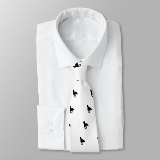 馬 ネクタイ (タイ)