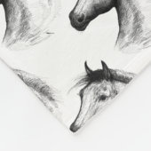 馬：白 フリースブランケット (角)