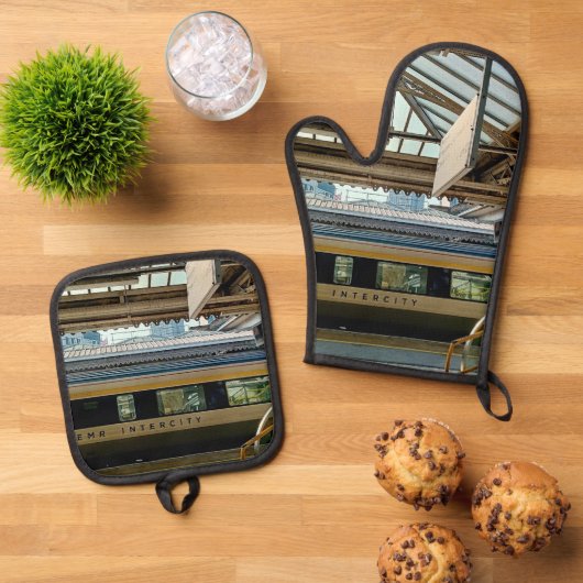 駅で列車 鍋つかみ&鍋敷きセット (トップダウン)