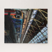 駅で青列車 ジグソーパズル (横)