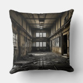 駅の中で クッション (裏面)