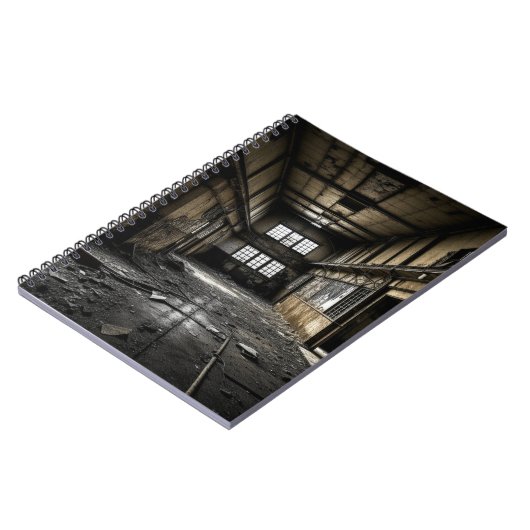 駅の中で ノートブック (左側)