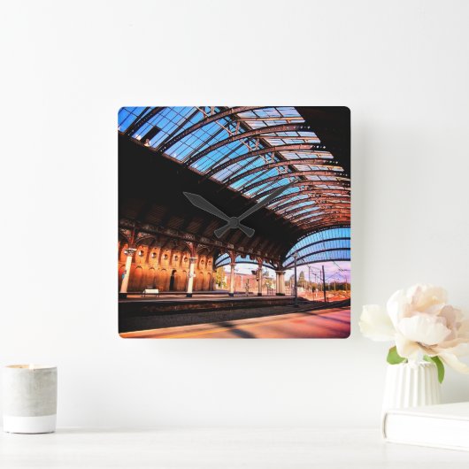 駅の明かり スクエア壁時計 (ホーム)