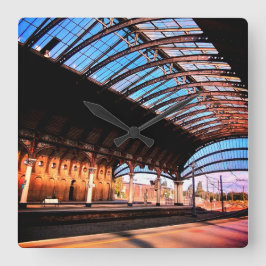 駅の明かり スクエア壁時計