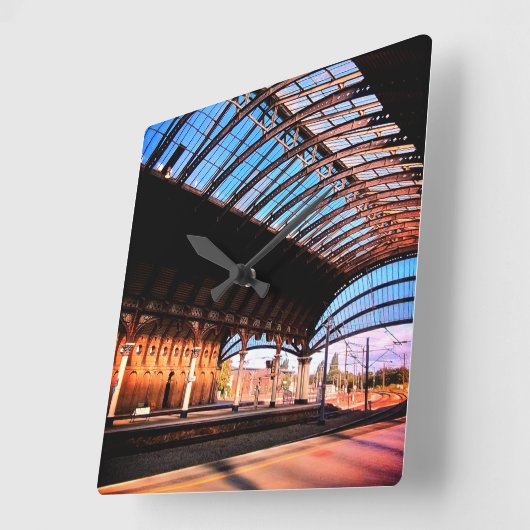 駅の明かり スクエア壁時計 (傾斜)