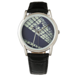 駅の窓。 腕時計