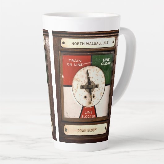 駅 カフェラテマグ (右アングル)