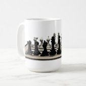 駒が付いているチェス盤: コーヒーマグカップ (正面左)