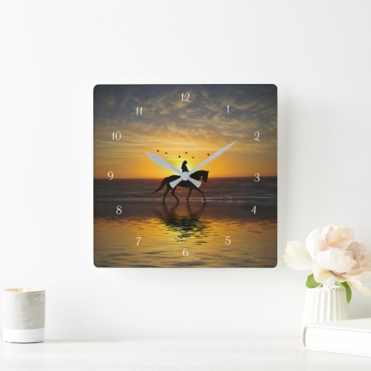 騎乗ビーチに騎乗サンセットビューティフル スクエア壁時計 (ホーム)