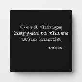 騒ぐ者には善いことが起こる フォトプラーク (正面)