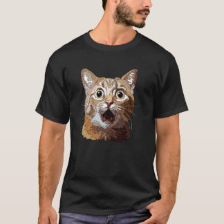驚いた猫 Tシャツ