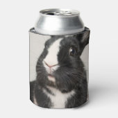 驚いた黒と白のバニーウサギ 缶クーラー (缶正面)