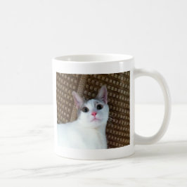 驚かされた白い猫 コーヒーマグカップ