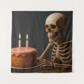 骨だって誕生日のケーキを食べるべき タペストリー (正面)