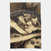 骨のカルドロン。 キッチンタオル (縦)