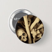 骨のカルドロン。 缶バッジ (正面&裏面)
