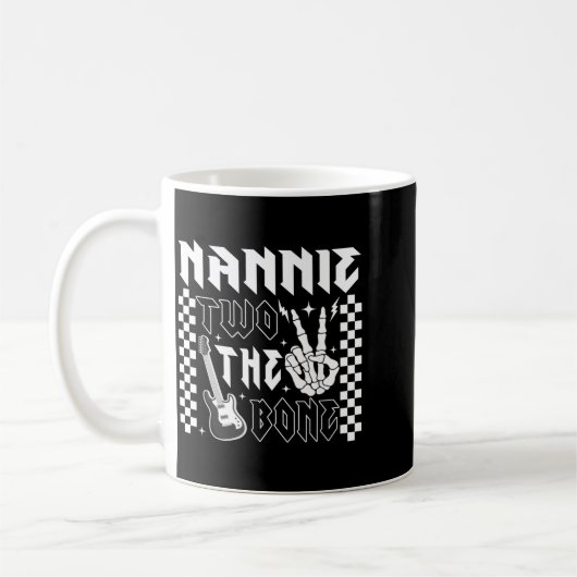 骨の悪いおばあちゃんの2歳の誕生日 コーヒーマグカップ (左)