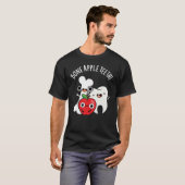 骨りんご歯の面白いBona+Appetitのダジャレ 暗い背景 Tシャツ (正面フル)